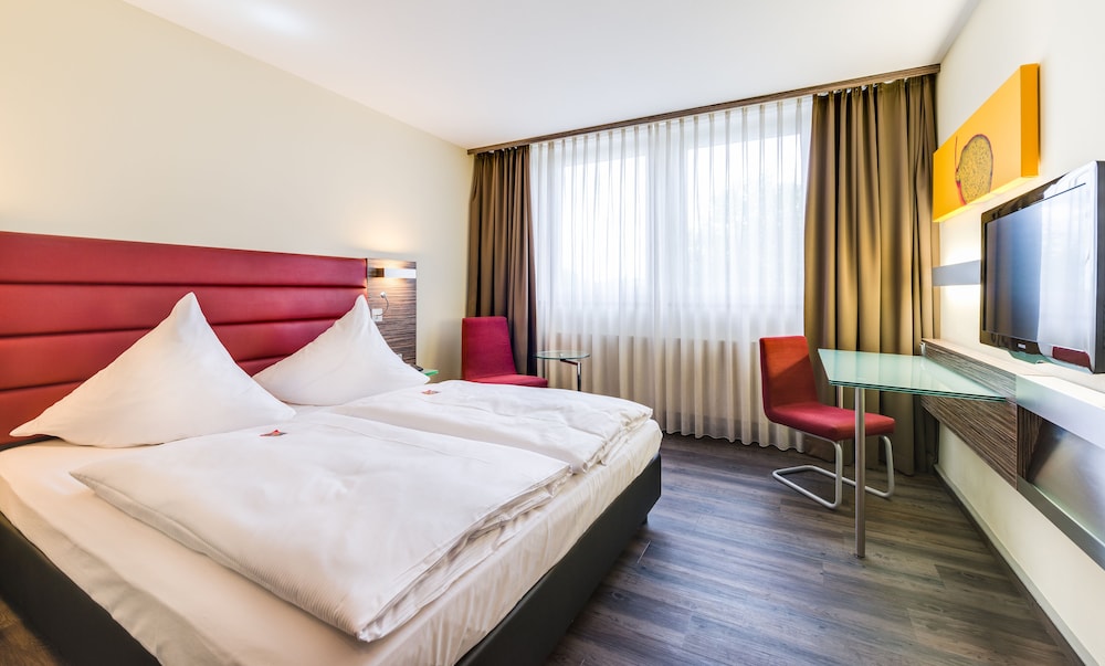 Novina Hotel Wohrdersee Nurnberg City 23/64