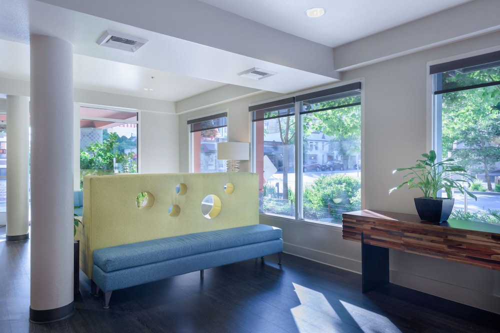 The Belltown Inn 10/62