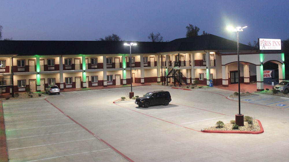 Paris Inn Suites 27/33