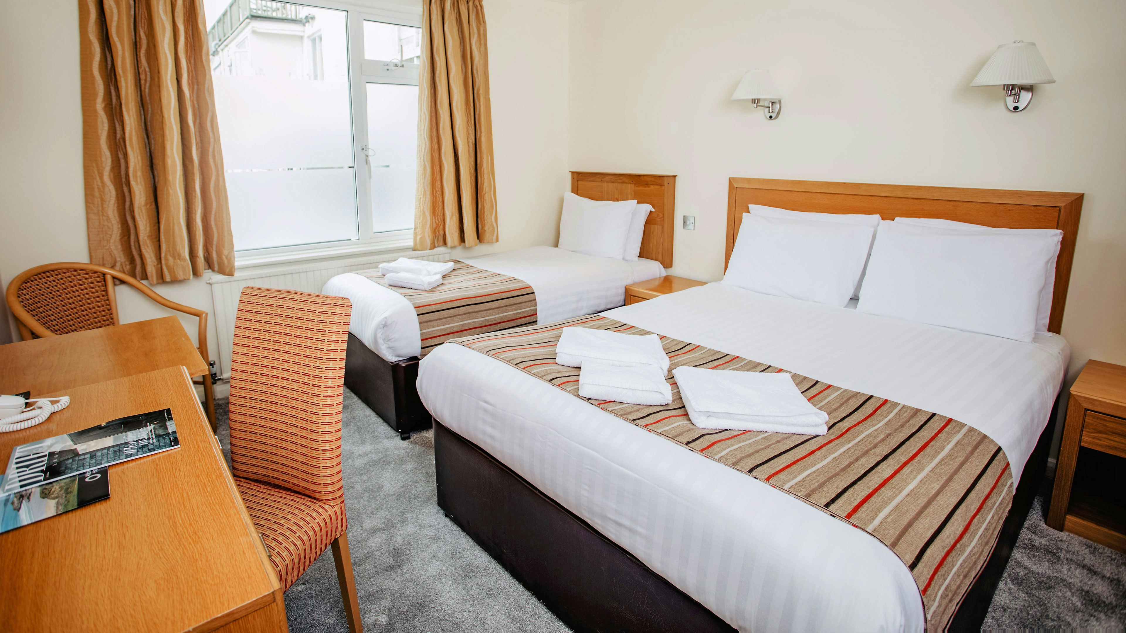 Kilbirnie Hotel 10/33