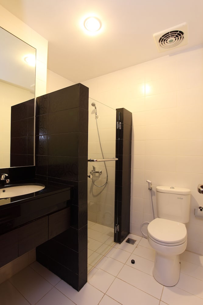 Avissa Suites 16/72