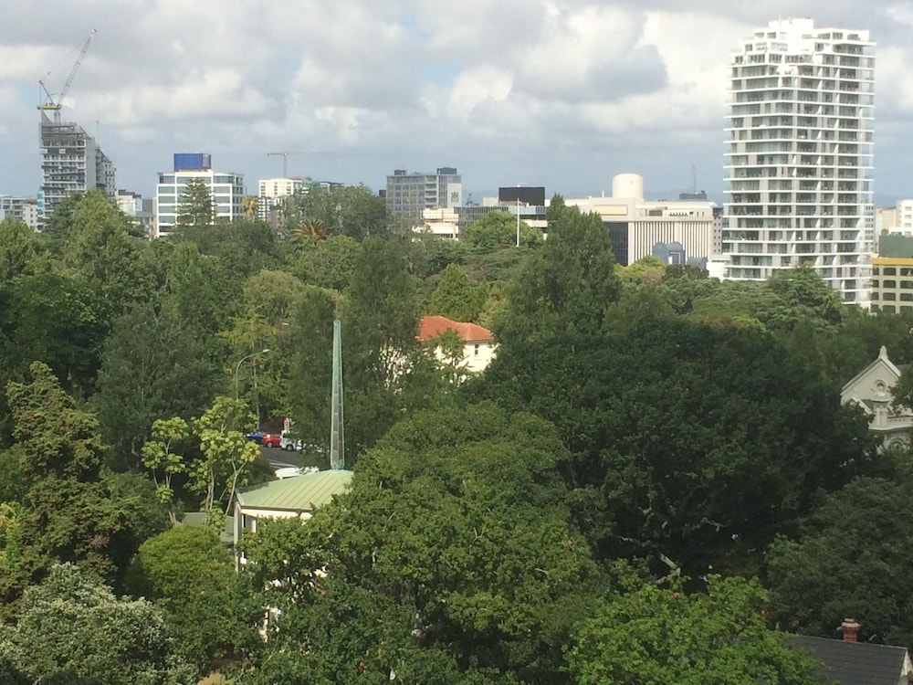 The Quadrant Hotel and Suites 70/70