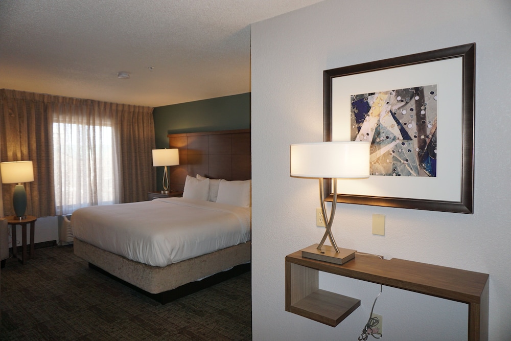Staybridge Suites Columbia Hwy 63 I 70 19/50
