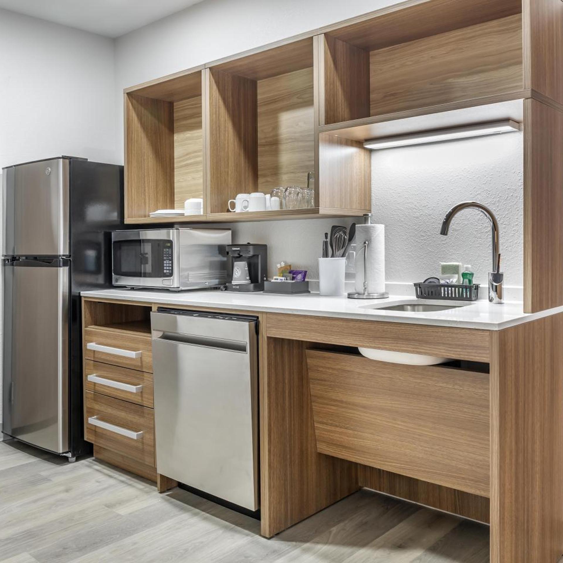 جناح استوديو بسرير كوين لذوي الإعاقة، Home2 Suites by Hilton Danville 5/5