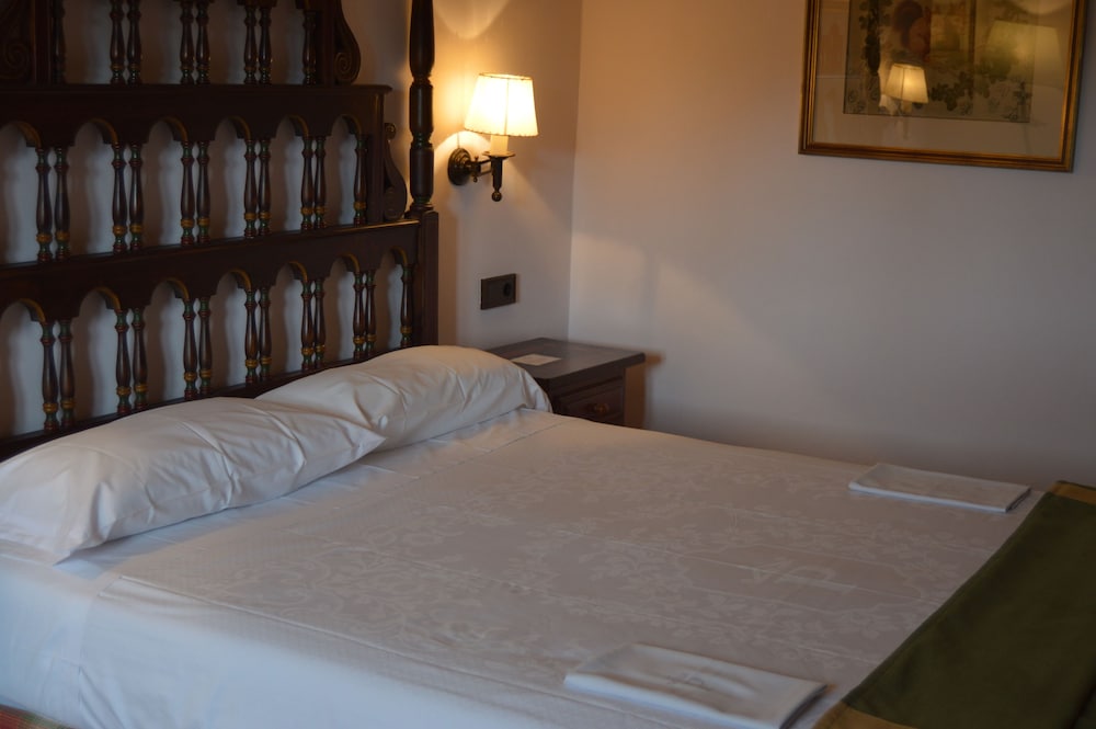 Parador De Gredos 11/49