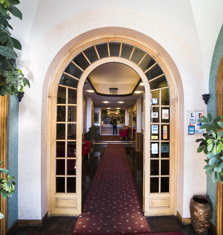 Hotel Kristina 5/49