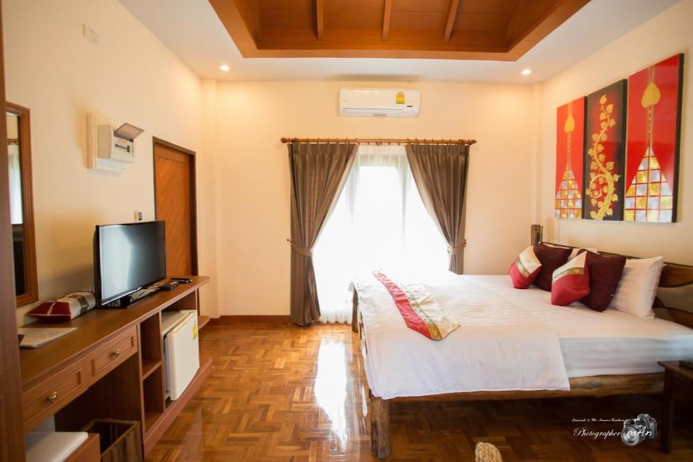 Papai Country Lodge 11/50