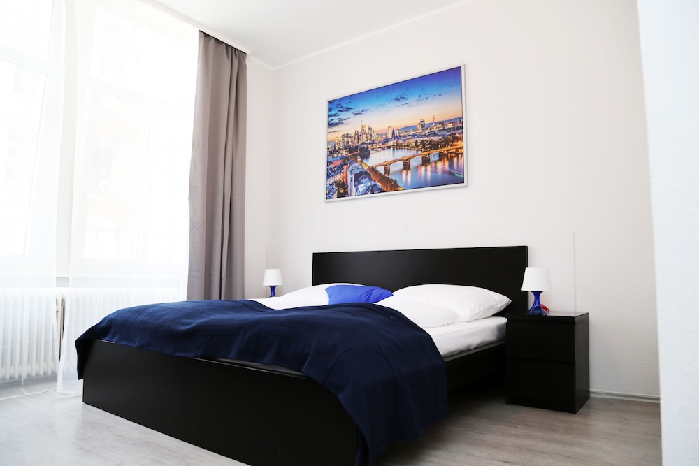 Main Hotel Frankfurt City 7/27