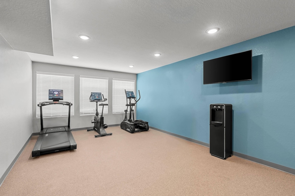 WoodSpring Suites Atlanta Canton 41/65
