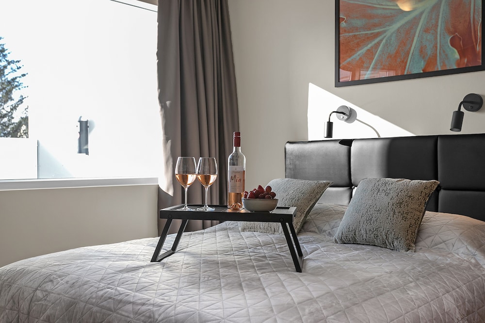 Bella Apartments Rooms 44/70