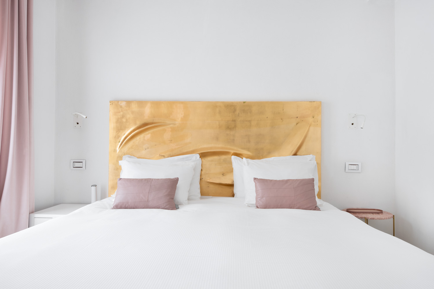 Room, Single, Double or Twin Bed