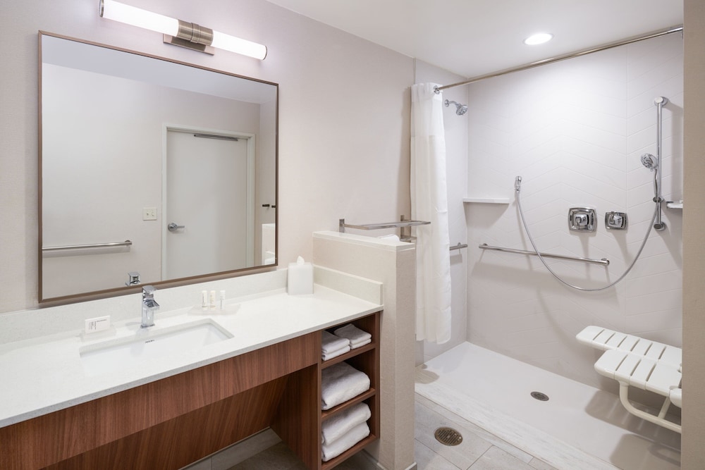 Fairfield Inn & Suites by Marriott West Palm Beach 37/37