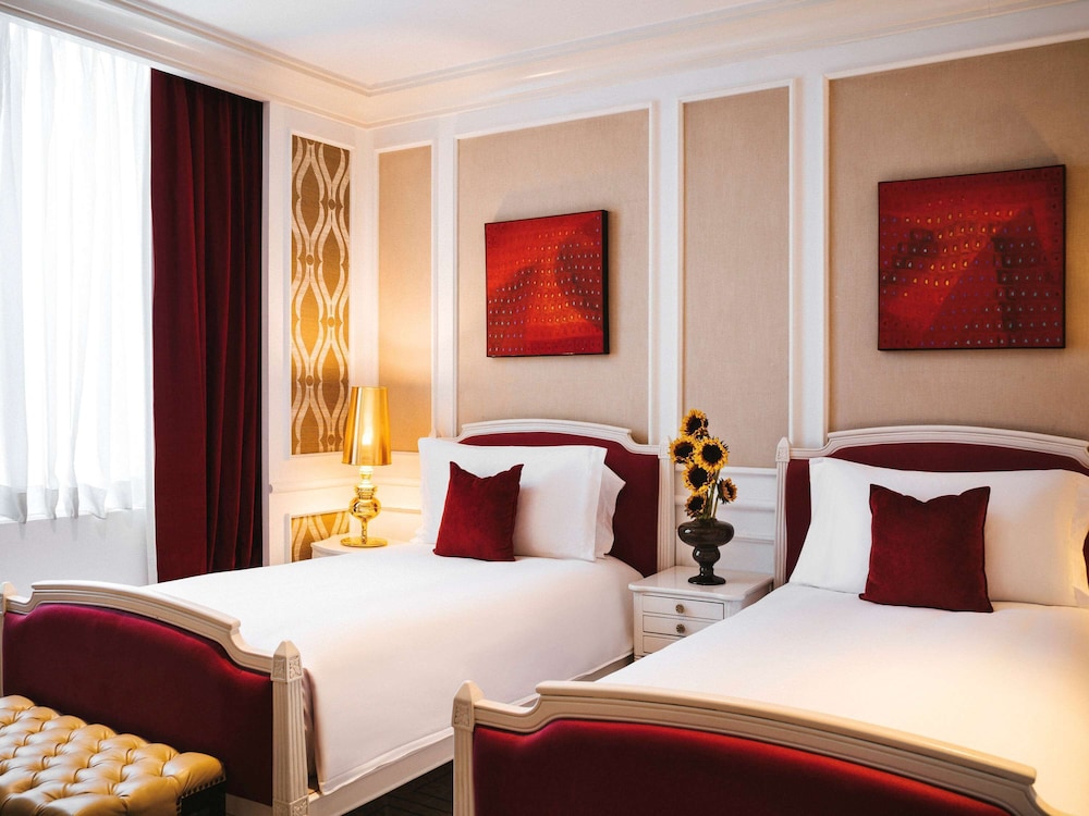Sofitel Mumbai BKC 10/77