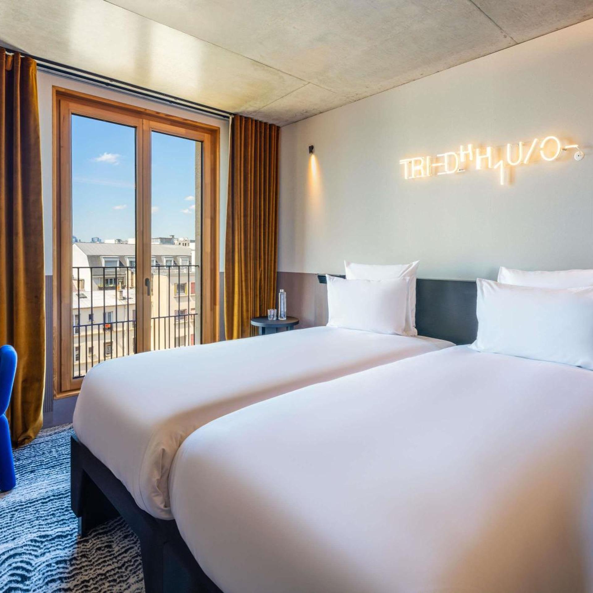 Tribe Extra, Twin Beds