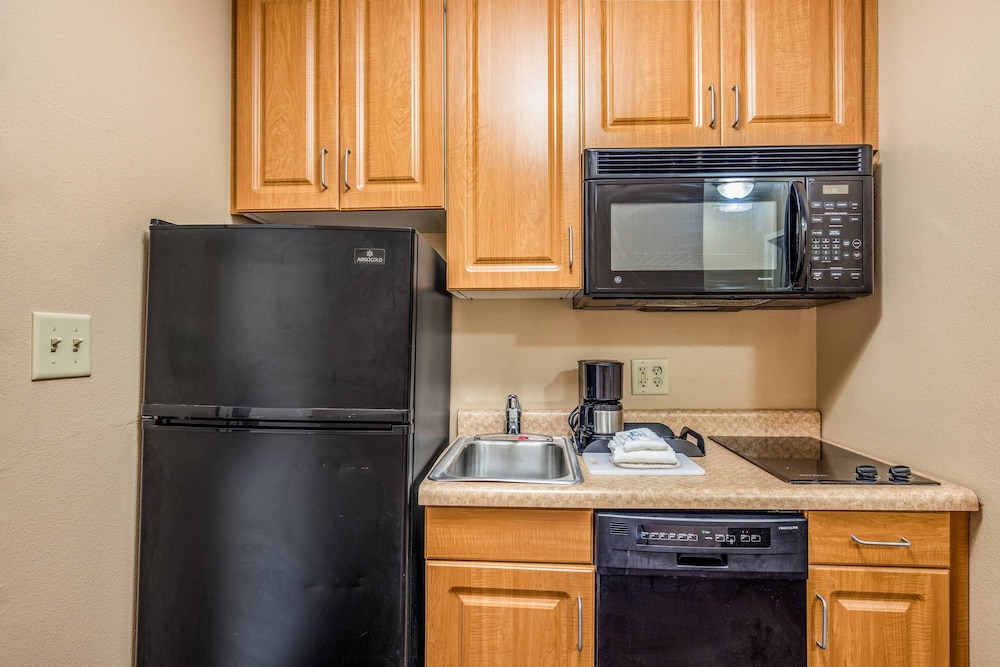 MainStay Suites Port Saint Joe South 37/50