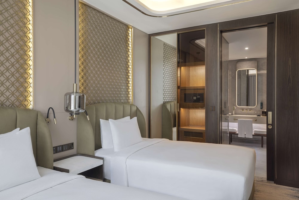 2 BEDROOMS, SUITE, BURJ KHALIFA VIEW