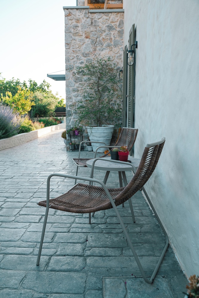 Villa Rosa 42/50