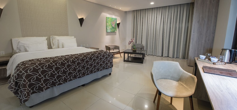 Yvy de Selva Hotel 12/51