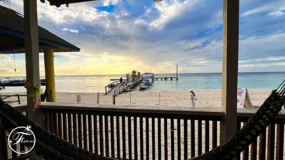 Foster's West Bay Resort 62/69