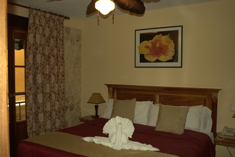 Cancun International Suites Ex Mallorca Hotel And Suites 20/35