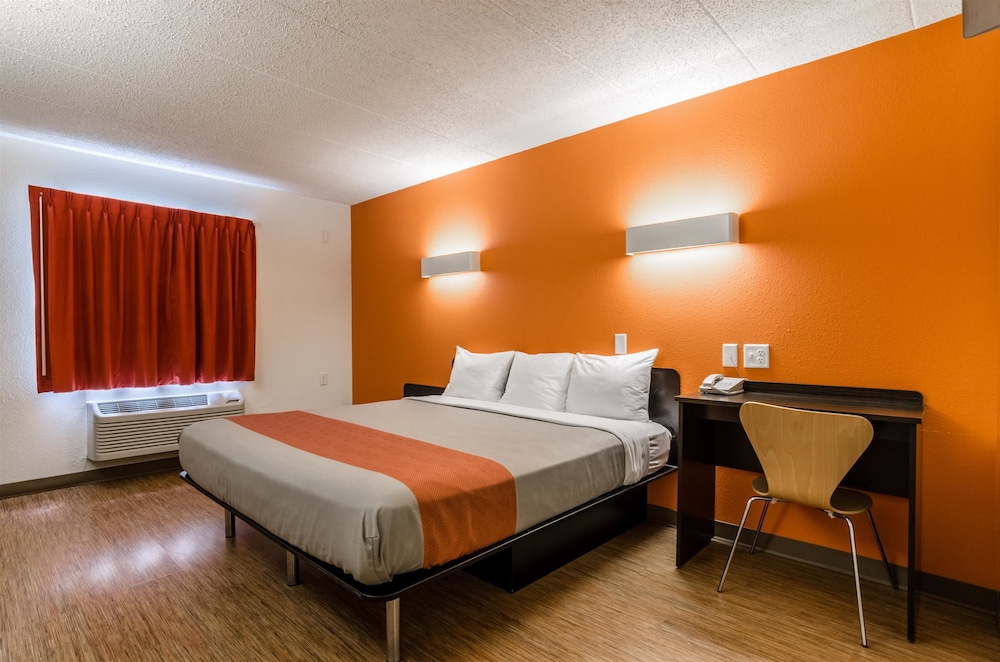 Motel6 York, NE 32/66