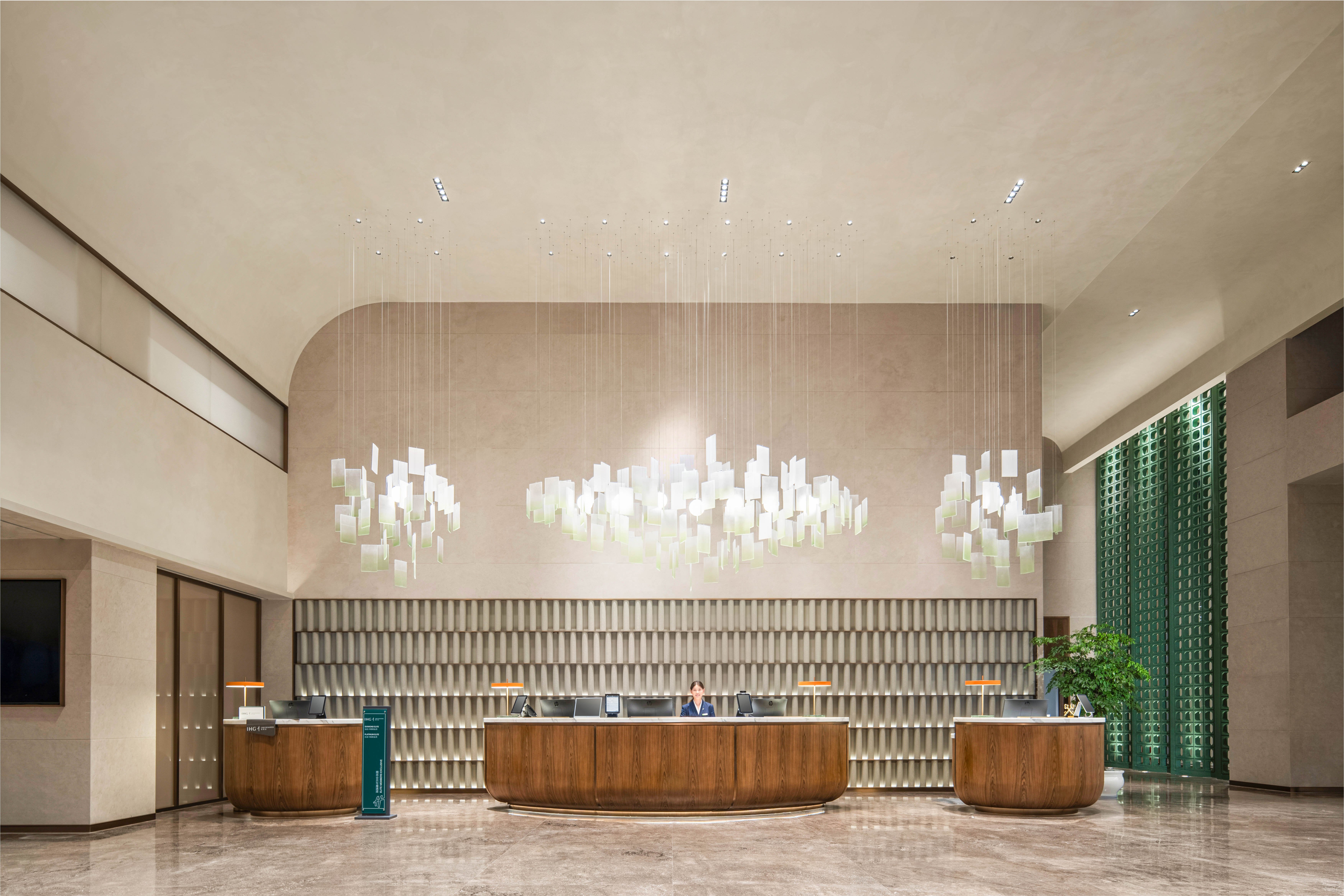 Holiday Inn Hangzhou GCEC 11/50