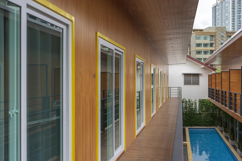 Resort V Mrt Huai Kwang 6/43
