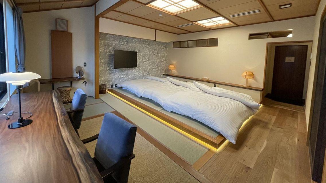 Japanese Western, 2 Rooms, Designer, Mountain View, Night View, Tatami
