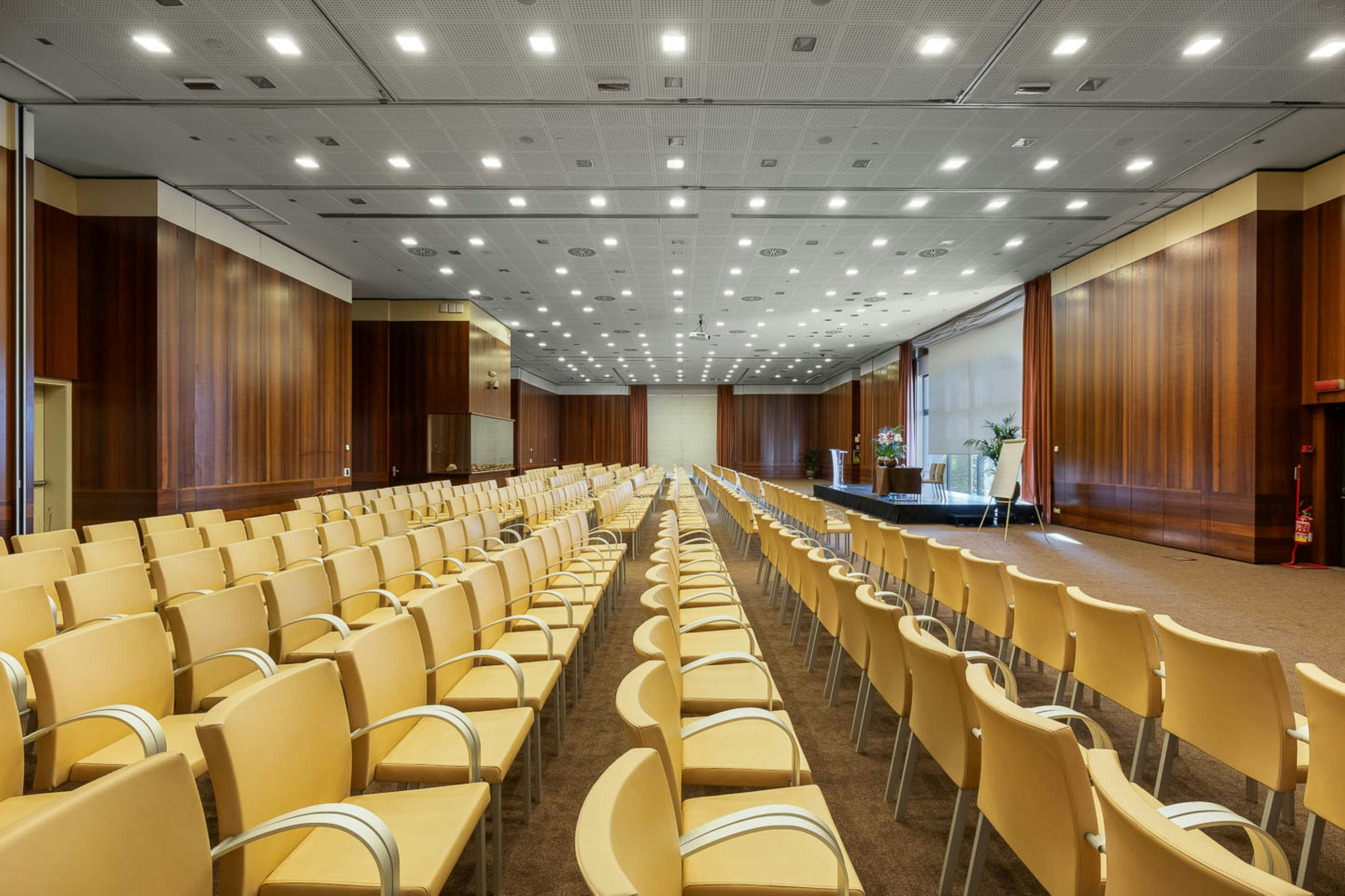 DoubleTree by Hilton Florence Metropole 27/38