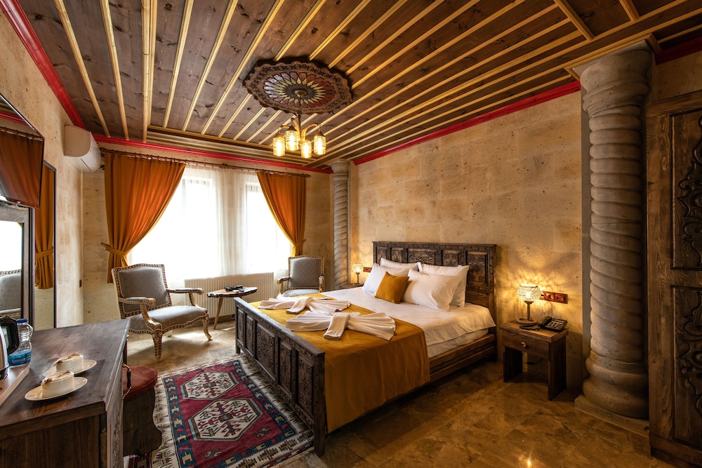 Volare Stone Hotel 6/43