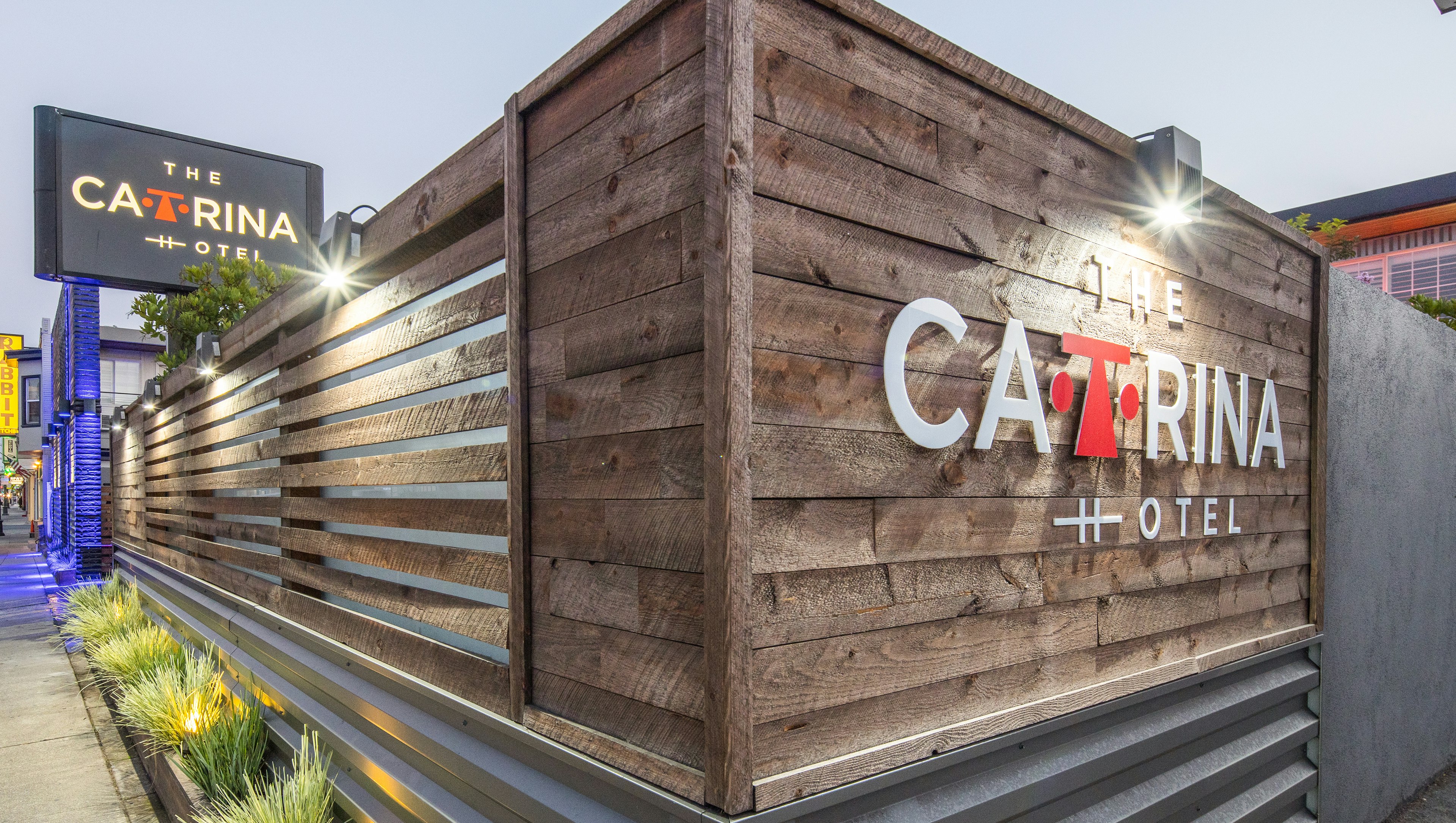 The Catrina Hotel 4/50