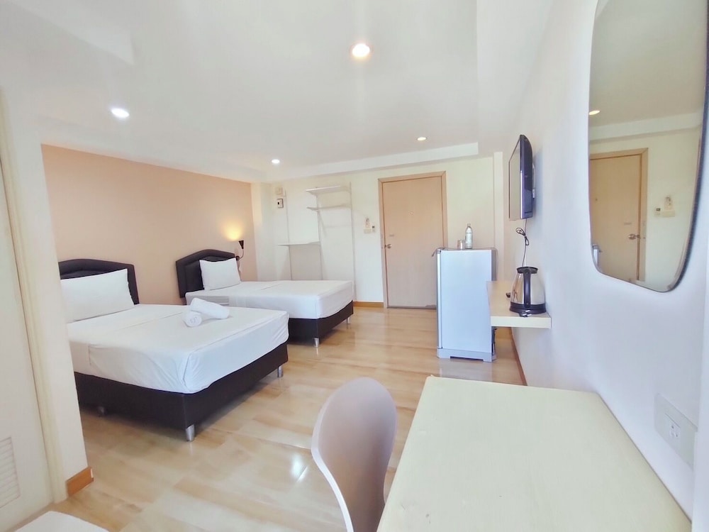 SUPERIOR, TWIN BEDS