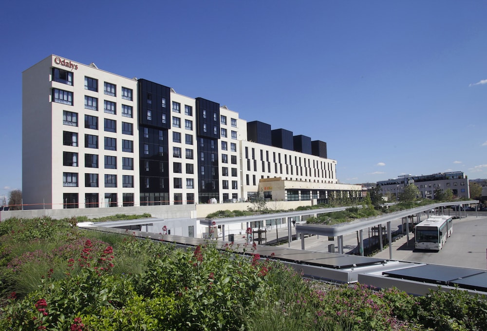 Appart'hotel Odalys City Campus - Paris Rueil Malmaison 5/50