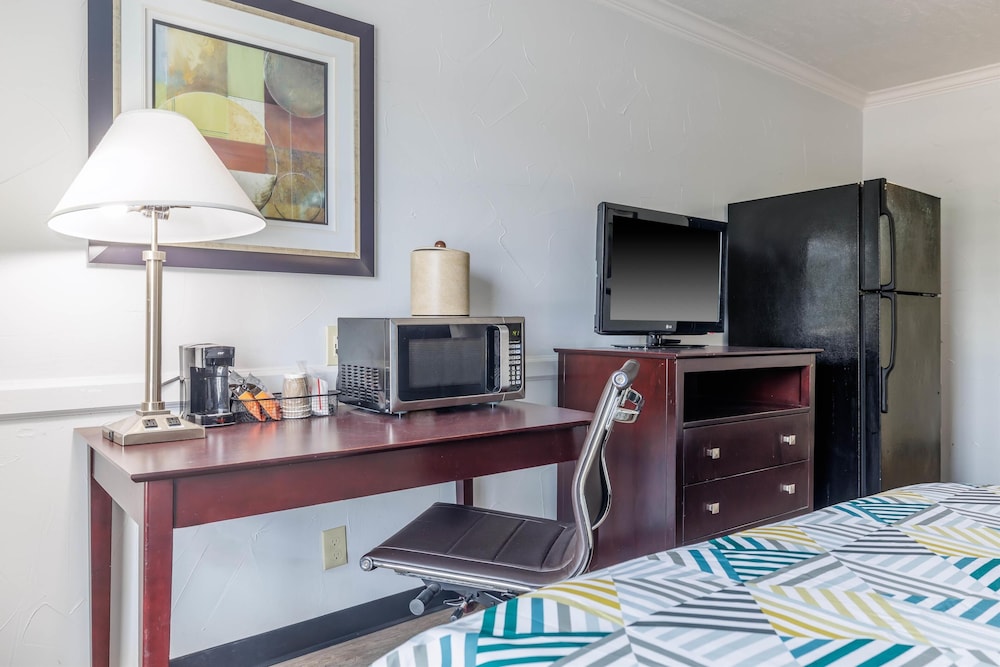 Studio6 Suites Dallas, TX - Downtown 23/27