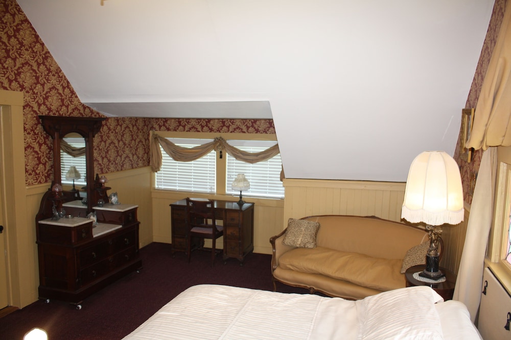 McFarlin House Bed and Breakfast 19/69