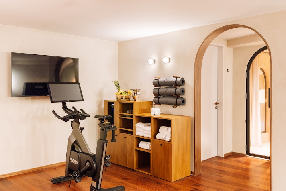 The Rebello Hotel & Spa 67/76