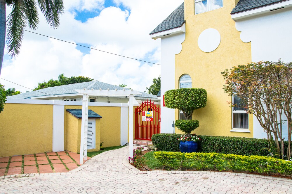 Brownstone Marlin Drive 42/50