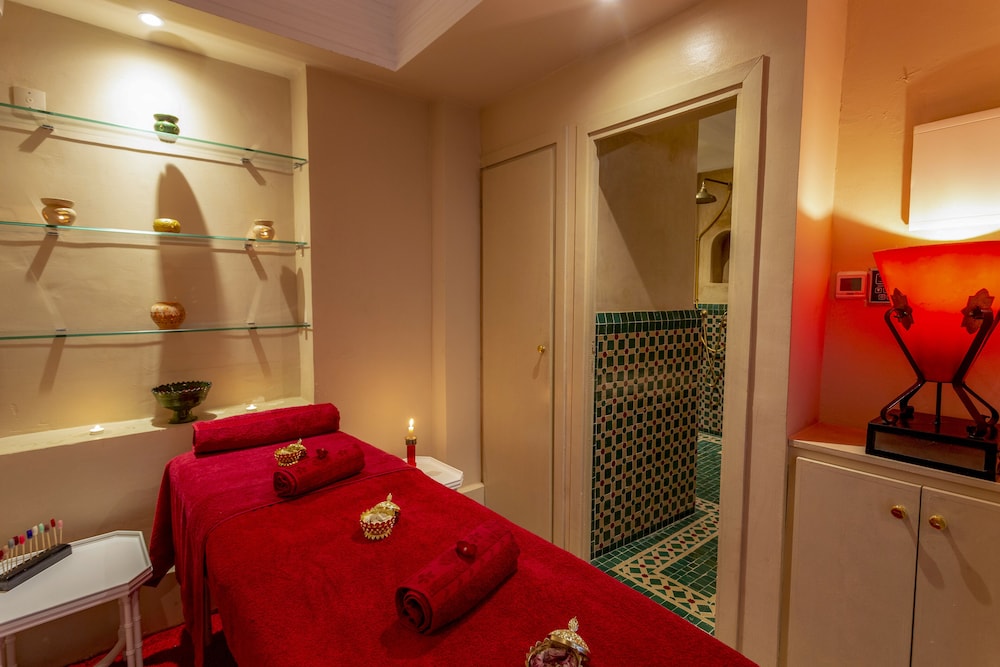 Riad Hasna Espi 36/72