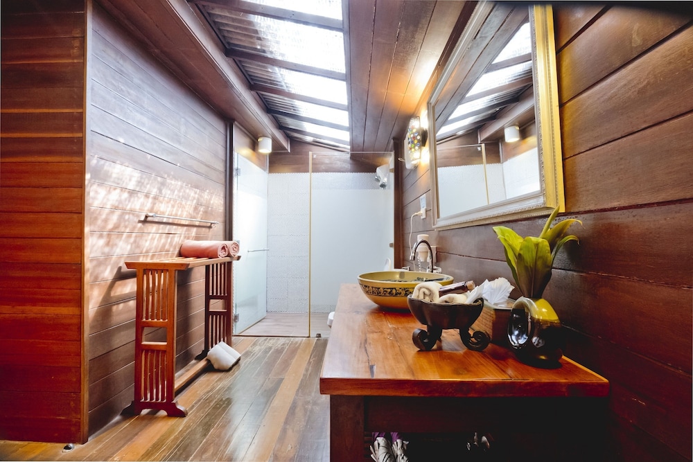 Gajapuri Resort Spa 7/76