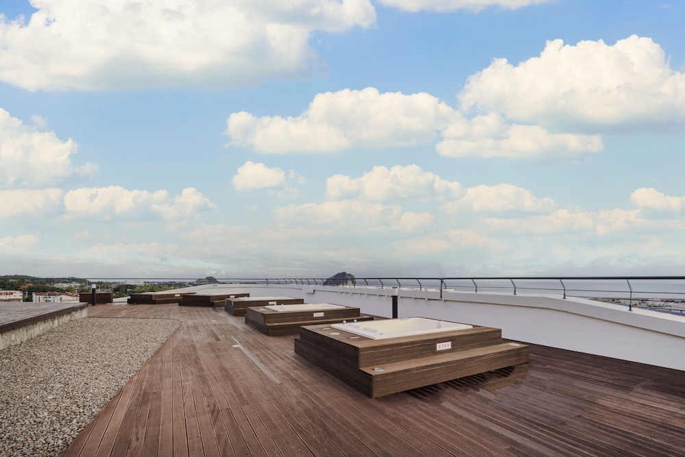 Hotel Bridge Seogwipo 47/50