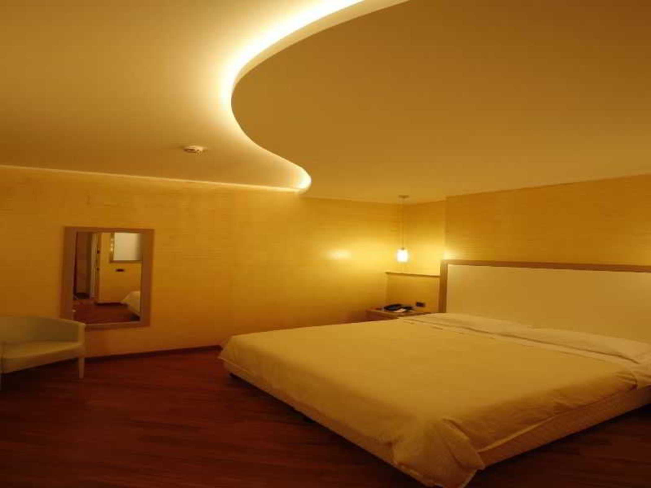 VILLA ESPERIA 15/50