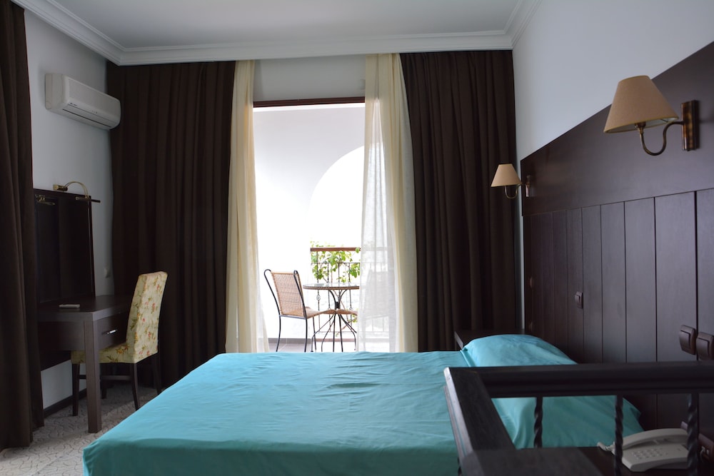 Kalamar Hotel 24/71