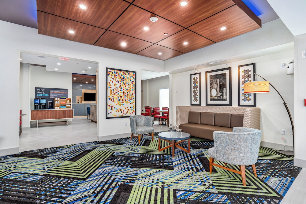 Holiday Inn Express Hotel And Suites Van Buren Ft Smith Area 46/70