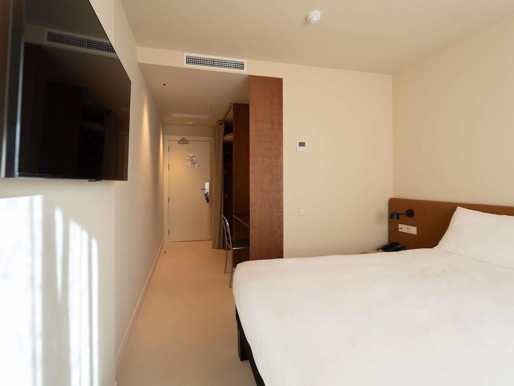 IBIS VALENCIA ALFAFAR 24/73