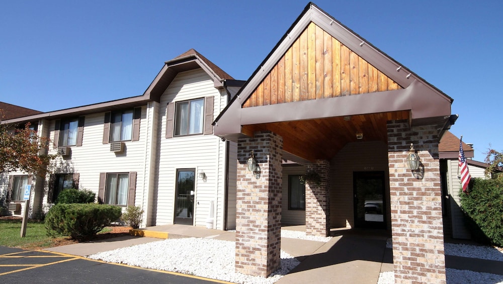 Travelodge by Wyndham Ishpeming/Marquette 7/49