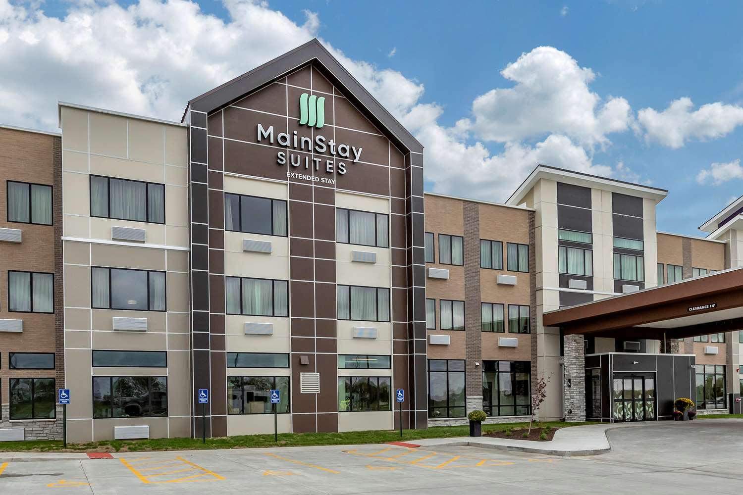 MainStay Suites Waukee-West Des Moines 27/27