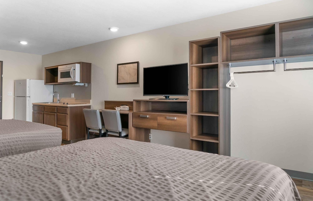 Extended Stay America Suites - Detroit - Rochester Hills 6/30