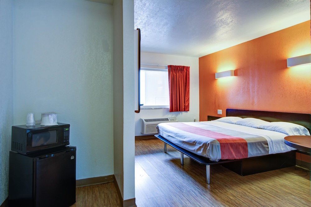Motel6 Richfield, OH 31/44