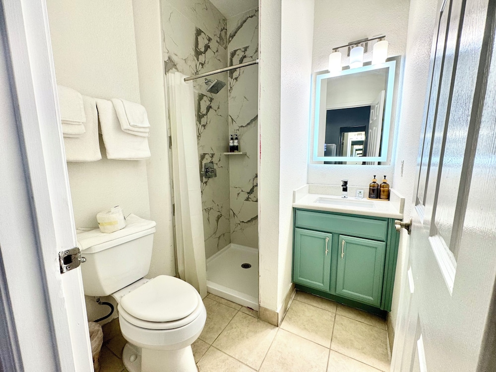 Athens Hotel Suites 64/69