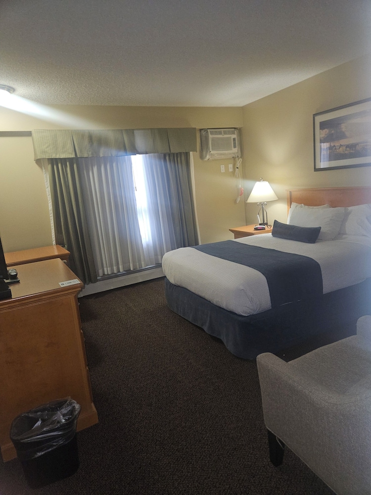Travelodge by Wyndham Edson 2409079 Alberta Ltd. 20/53